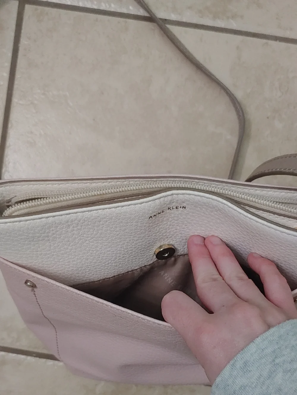 Anne Klein Crossbody Pastel Pink and White Travel Purse